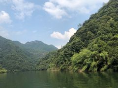 -三百山服务区-停车场