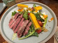 谷饲肉眼牛排沙拉-O'mills Sourdough Bakery&Bistro(永嘉路店)