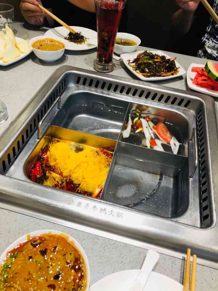 重庆秦妈火锅(丰润光华道店)-"唐山最值得吃之一就是烧饼啦!