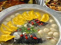 -丹水桥地锅鱼·翘嘴鲌·地方特色全鱼宴(丹江口大坝店)