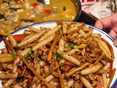 -威记烧嘢·南宁烧烤·超级生牛(绿地店)