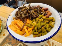 -顶上头·螺蛳火锅(五一新村店)