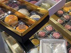 -阮大兴糕团(杭州西湖银泰百货店)