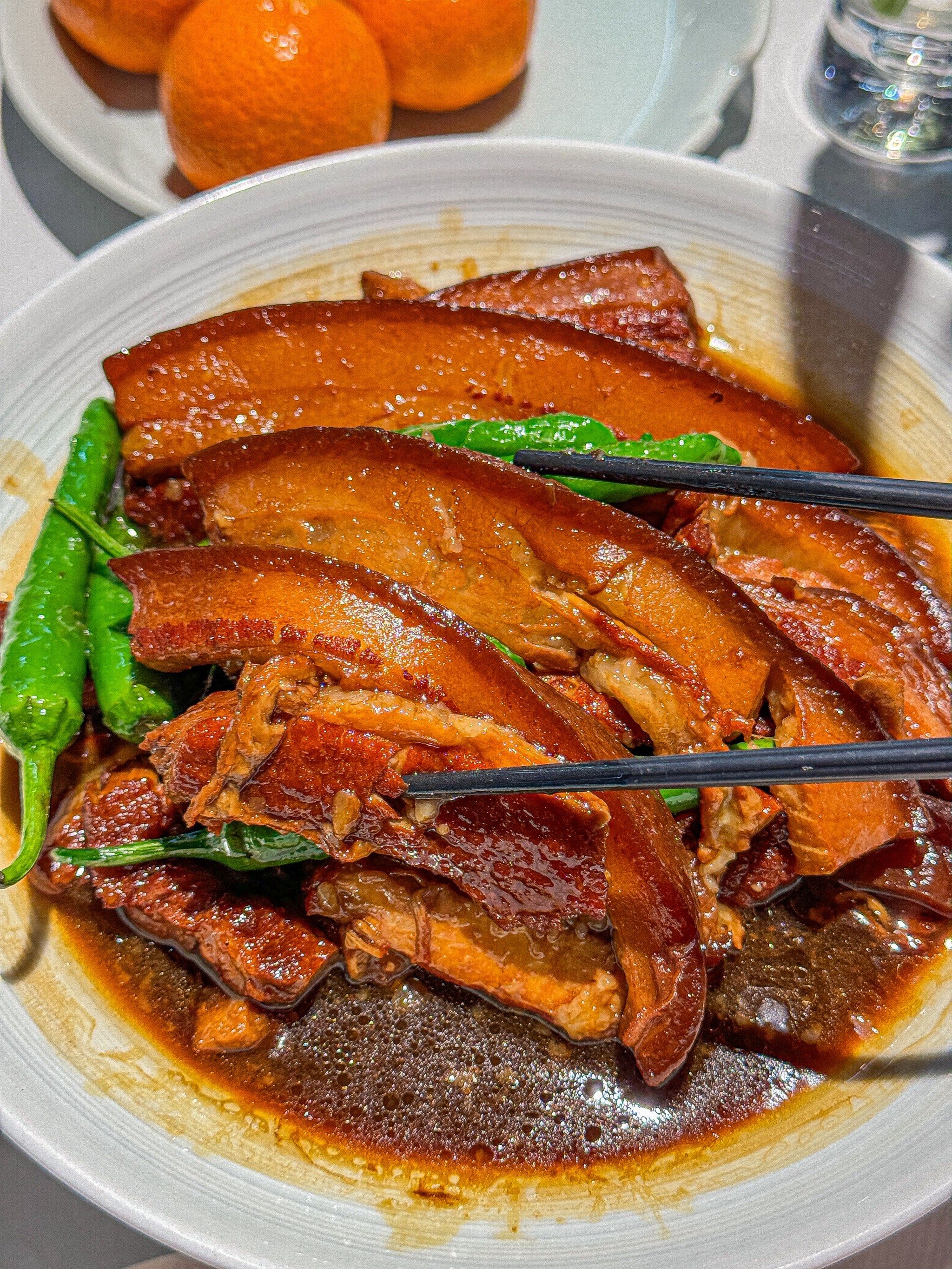 大明湖畔的地道济南菜|把子肉太太太太太香啦