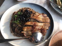 真空低温嫩猪颈肉珍珠荞麦面-The Rug Cafe(王府中环店)