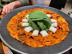 铁板章鱼五花肉-春熙台韩国料理·章鱼肥牛(西丽店)