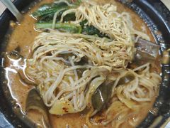 -曹宝林砂锅麻辣烫(星光路店)
