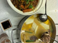 -肥仔文澳门猪骨煲(南京西路店)