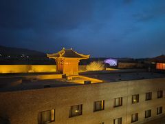 -敦煌山庄摘星阁