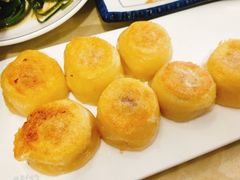 老家粘豆包-鹤乡东北菜(崮山路店)