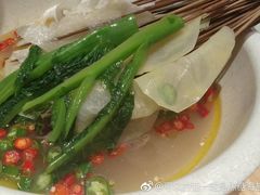 -嘉州叶婆婆钵钵鸡(建设路店)