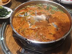 -亮欢寨酸汤鱼(沙冲路店)