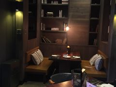 卡座-食间牛排(湖西路店)