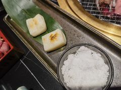 -山川小町·极番烧肉(新地假日广场店)