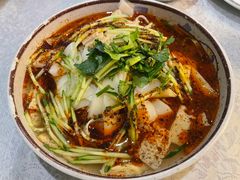 -汗腾格里·风味餐厅(新疆驻京办店)