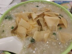 窝蛋牛肉粥-小龍鳳餐室(番禺路店)