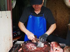 -梅记大块头爆鱼店(乍浦路店)