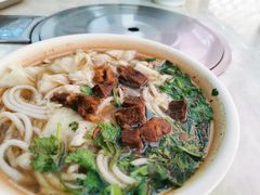 -花溪王记牛肉粉(四季花溪商场店)