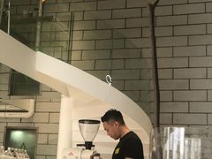 -RWORK·COFFEE(滨江店)