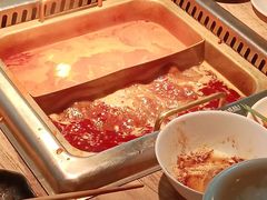 番茄牛油辣鸳鸯锅-九鼎轩脆毛肚火锅(铜山万达店)