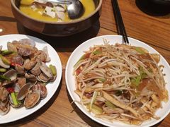 -泉畔人家·老济南经典鲁菜(大明湖店)