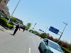 -桔子海鲜烧烤大排档(金沙滩店)