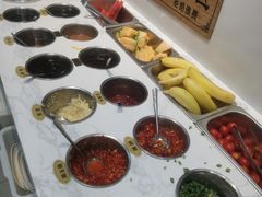 -骨大叔酱大骨自助火锅(东街口店)