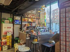 大堂-京狮炙燥·精酿烧烤(首经贸店)