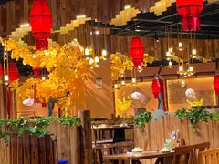 -老滇山寨•云南特色菜•地方菜•民族风情歌舞表演(金碧店)