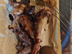-破瓦寒窑·地摊烤羊排