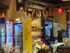 -富正毅三下锅·湘西韵味(天门山索道店)