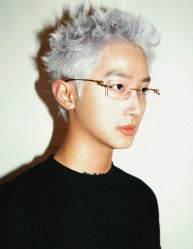 -YH HAIR SALON