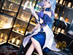 -米游妙妙屋cosplay换装自拍摄影体验馆
