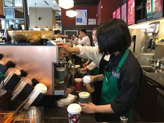 -星巴克(杭州银泰城西一店)