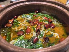 铜锅酸菜毛肚-茄子恰恰·新云南小炒(坪山益田店)