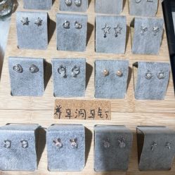 -AI艾耳·专业手工耳洞·穿孔美学馆