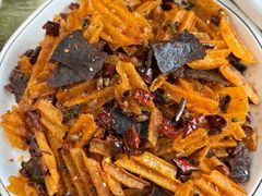 -丹水桥地锅鱼·翘嘴鲌·地方特色全鱼宴(丹江口大坝店)