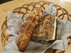 芝心流奶羊角包-麦田工坊(月湖店)