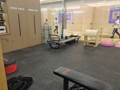 -懒人Club运动健身·运动康复·私教(三迪中心店)