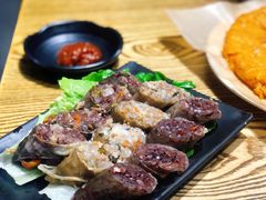 米肠拼盘-吴草鸡爪오초닭발韩食堂(融恒盈嘉中心店)