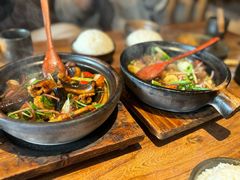 -啫两手·啫啫煲·小饭堂(龙城万科里店)