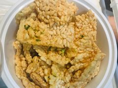 蟹黄锅巴-小民大排档(光谷店)