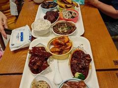 -66梧桐院·天平邻里汇(乌鲁木齐南路店)