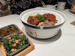 -荔粥记潮汕砂锅粥(新北万达店)