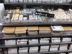 -MUJI无印良品(滨江宝龙城店)