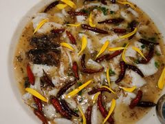 -渔语鱼酸菜鱼新川菜(来福士店)