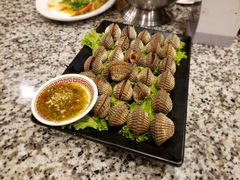 -光海鲜鱼翅餐厅(叻差拉披色路店)