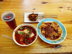 杏皮茶-马三洋芋片(兰州总店)