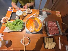 -呷哺呷哺(松北万象汇店)