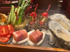 -恰餐厅及酒吧 CHAR Bar & Grill (北京丽都皇冠假日店)